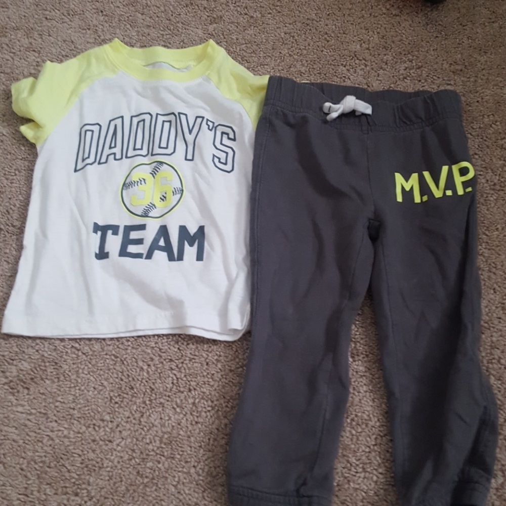 Cute little boys outfit. Great condition